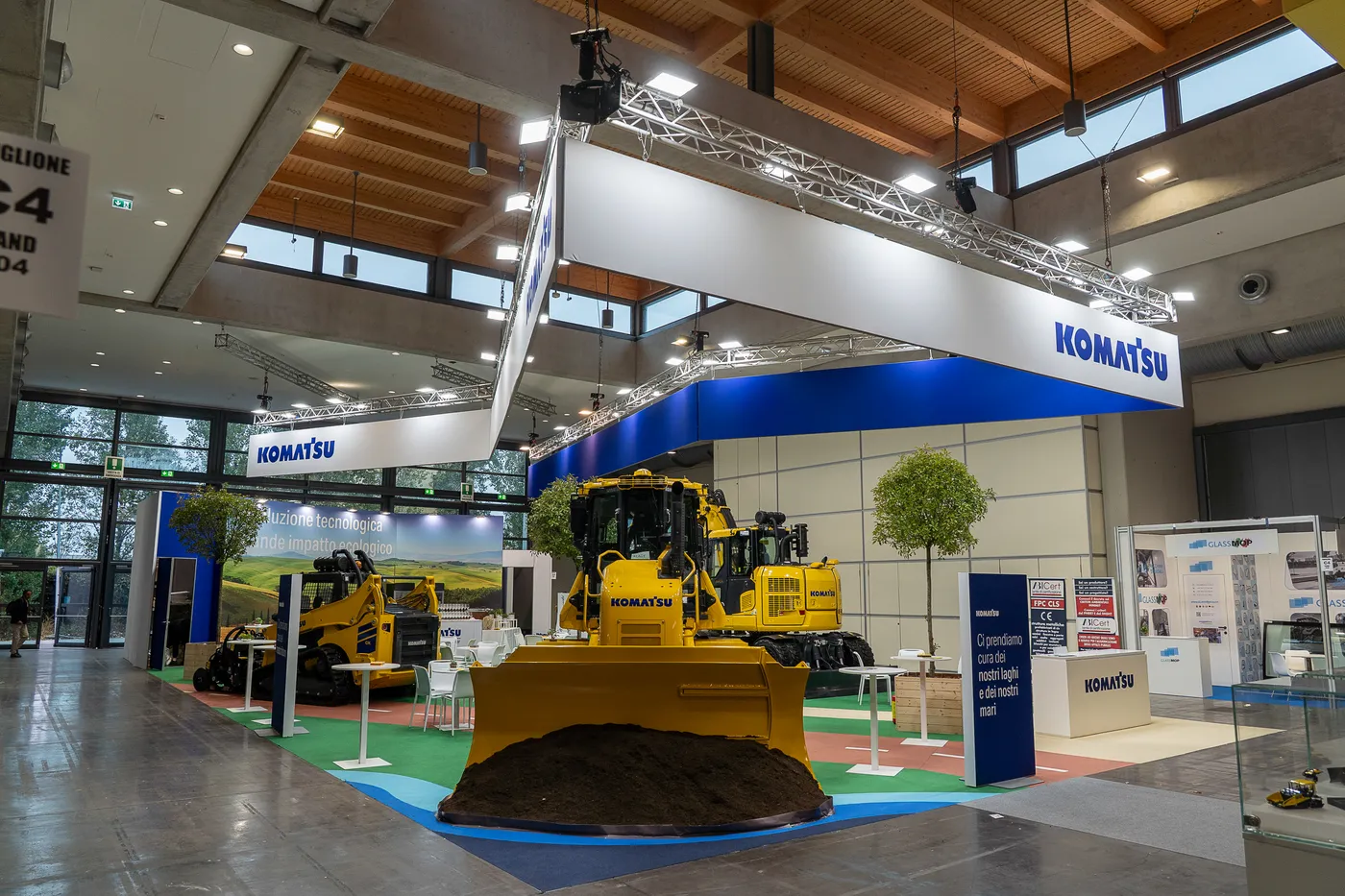 Komatsu