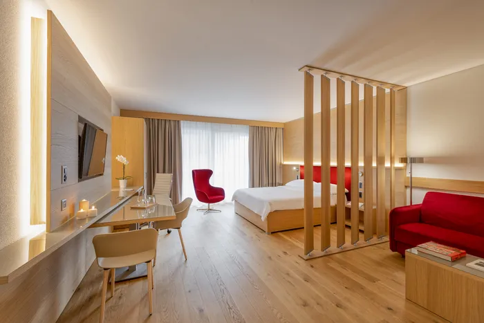 Los Lorentes Residences - Berna 2022