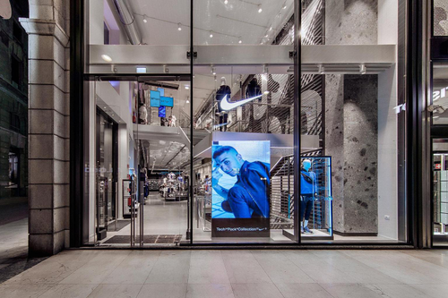 NIKE - COOLEST MILANO 11-2021